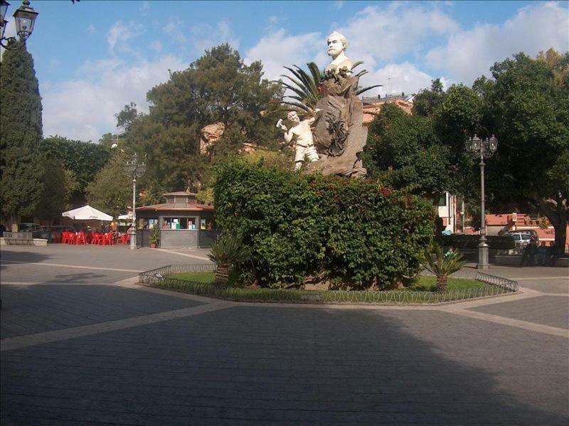 B&B Quintino Sella Iglesias Exterior photo